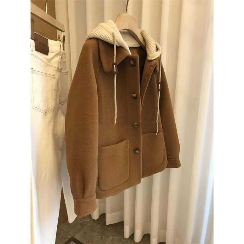 manteau doux à capuche Calivro.